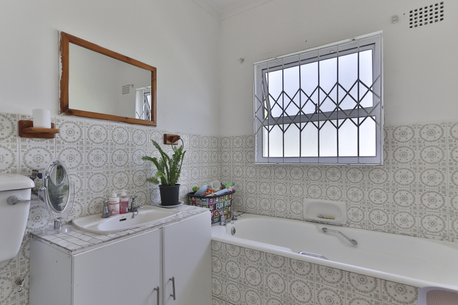 3 Bedroom Property for Sale in Canwick Western Cape